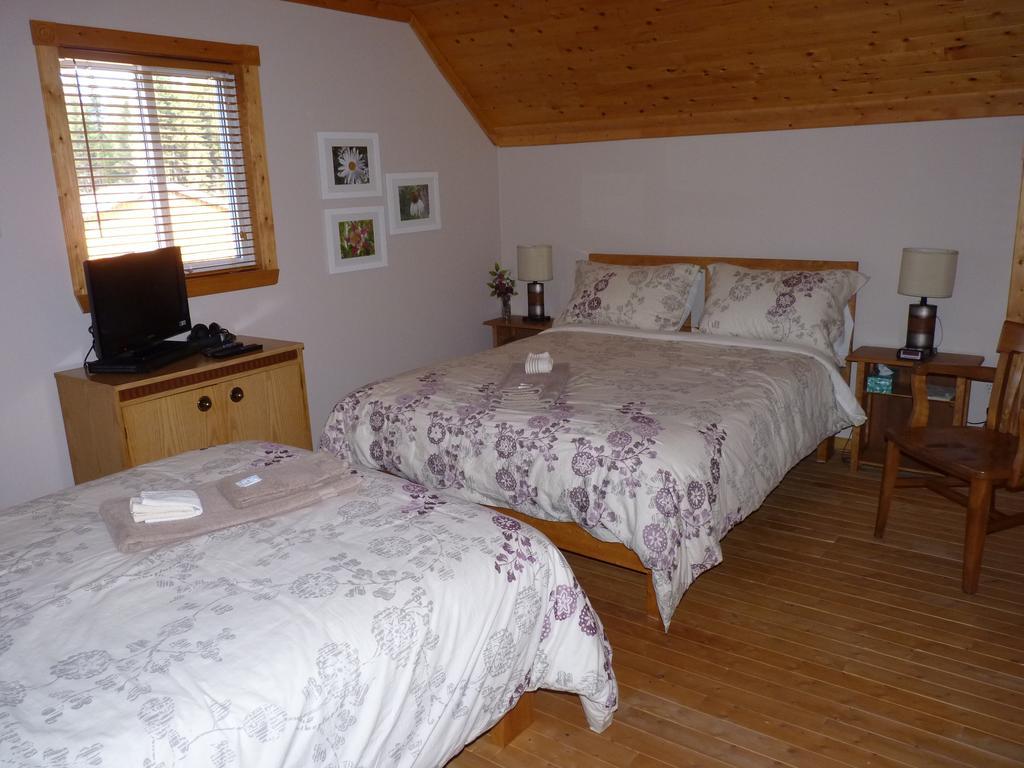 Bed and Breakfast Gite De La Riviere Chibougamau Exterior foto